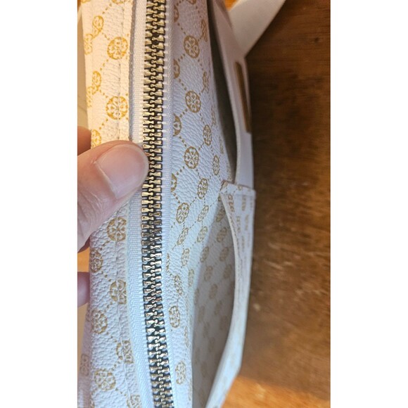 Belt Bag Fanny Pack Crossbody Bag Waist White Gold Adjustable Strap Zip Closure - Picture 7 of 10